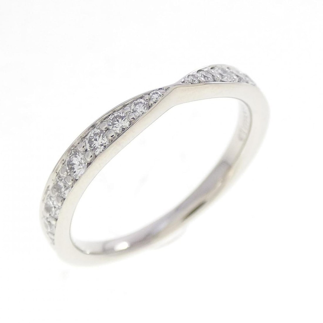 Tiffany Harmony Ring: --- Catalog ---Category: SizeJP Size: 6.5US Size: 3.5Category: DesignType: Band ringColor: PlatinumStone: DiamondGender: WomenMaterial: Platinum 950Category: GeneralMPN: 60004581Brand: Tiffany--- Item