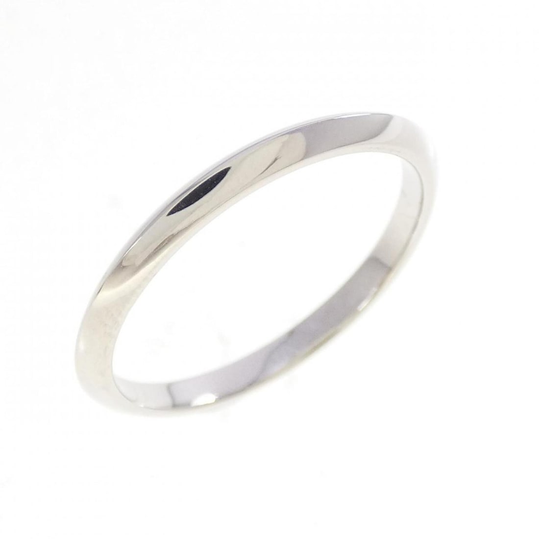 Tiffany Band Ring: --- Catalog ---Category: SizeJP Size: 11US Size: 6Category: DesignType: Band ringGender: WomenMaterial: Platinum 950Category: GeneralBrand: Tiffany--- Item List ---Section: ConditionRanking: Rank A