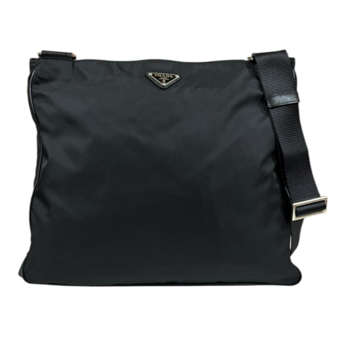 Prada Shoulder Bag, Nylon, Black, Men's PRADA: --- Catalog ---Category: SizeWeight: 400g / 14.1oz.Size (HxWxD): 30cm x 34cm x 3cm / 11.81'' x 13.38'' x 1.18''Strap Length: 73cm - 130cm / 28.74'' - 51.18''Category: DesignType: Shoulder bagColor: Bl