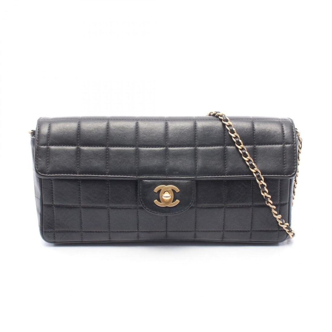 Chanel Chocolate Bar East West Shoulder Bag/Handbag, Lambskin Leather, Women's, Black: --- Catalog ---Category: SizeSize (HxWxD): 13cm x 26cm x 4cm / 5.11'' x 10.23'' x 1.57''Category: DesignType: Handbag, Shoulder bagColor: BlackGender: WomenMaterial: Leather Hardware Color: GoldLeathe
