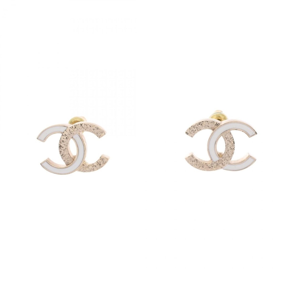 Chanel Coco Mark Earrings, Gold Plated (GP), Women's, Gold/White Tones: --- Catalog ---Category: SizeSize (HxWxD): 13.00mm x 18.00mm / 0.51'' x 0.71''Category: DesignType: Stud earringsColor: Gold, WhiteGender: WomenMaterial: Gold platingCategory: GeneralBrand: Chanel--- 