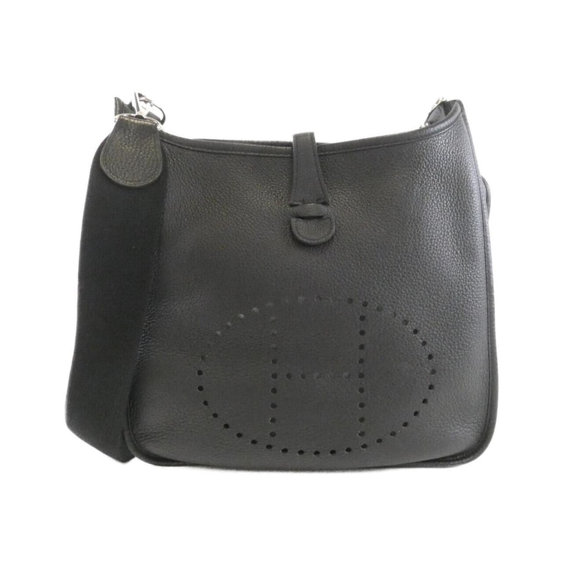 Hermes Evelyne 3 PM 056277CK Shoulder Bag: --- Catalog ---Category: SizeSize (HxWxD): 29cm x 28cm x 8cm / 11.41'' x 11.02'' x 3.14''Category: DesignType: Shoulder bagColor: BlackGender: Women,MenMaterial: Taurillon clemence leather Category: G