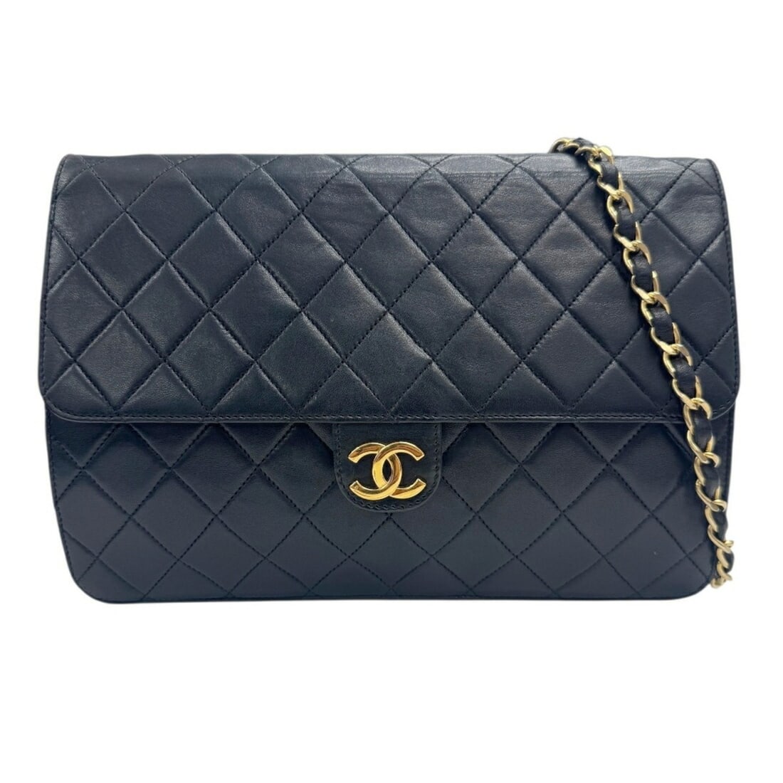 CHANEL Matelassé 25 Push-Lock Chain Shoulder Bag with Coco Mark: --- Catalog ---Category: SizeSize (HxWxD): 18cm x 25cm x 4.5cm / 7.08'' x 9.84'' x 1.77''Category: DesignType: Shoulder bagColor: Black, GoldGender: WomenMaterial: Leather Leather/Fur Type: LambskinCa