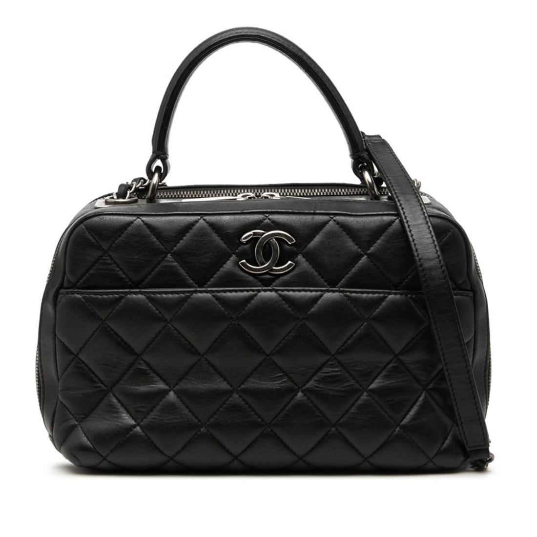 Chanel Matelassé Coco Mark Bolling Bag, Handbag, Chain Shoulder 2-Way, Black Lambskin, Women's: --- Catalog ---Category: SizeStrap Drop: 43cm / 16.92''Handle Drop: 9.00cm / 3.54''Size (HxWxD): 14.5cm x 26cm x 13.5cm / 5.7'' x 10.23'' x 5.31''Category: DesignType: Handbag, Shoulder bagColor: Blac