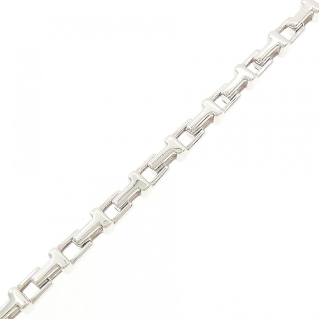 Tiffany & Co. T Narrow Chain Bracelet: --- Catalog ---Category: SizeLength: 18.5cm / 7.28''Category: DesignType: Charm braceletColor: SilverGender: WomenMaterial: Silver 925Category: GeneralBrand: Tiffany--- Item List ---Section: