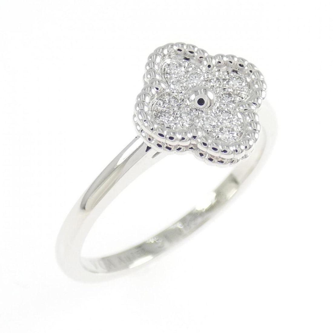 Van Cleef & Arpels Sweet Alhambra Ring: --- Catalog ---Category: SizeJP Size: 11US Size: 6Category: DesignType: Band ringGender: WomenMaterial: White gold (18K)Category: GeneralBrand: Van Cleef & Arpels--- Item List ---Section: ConditionRan