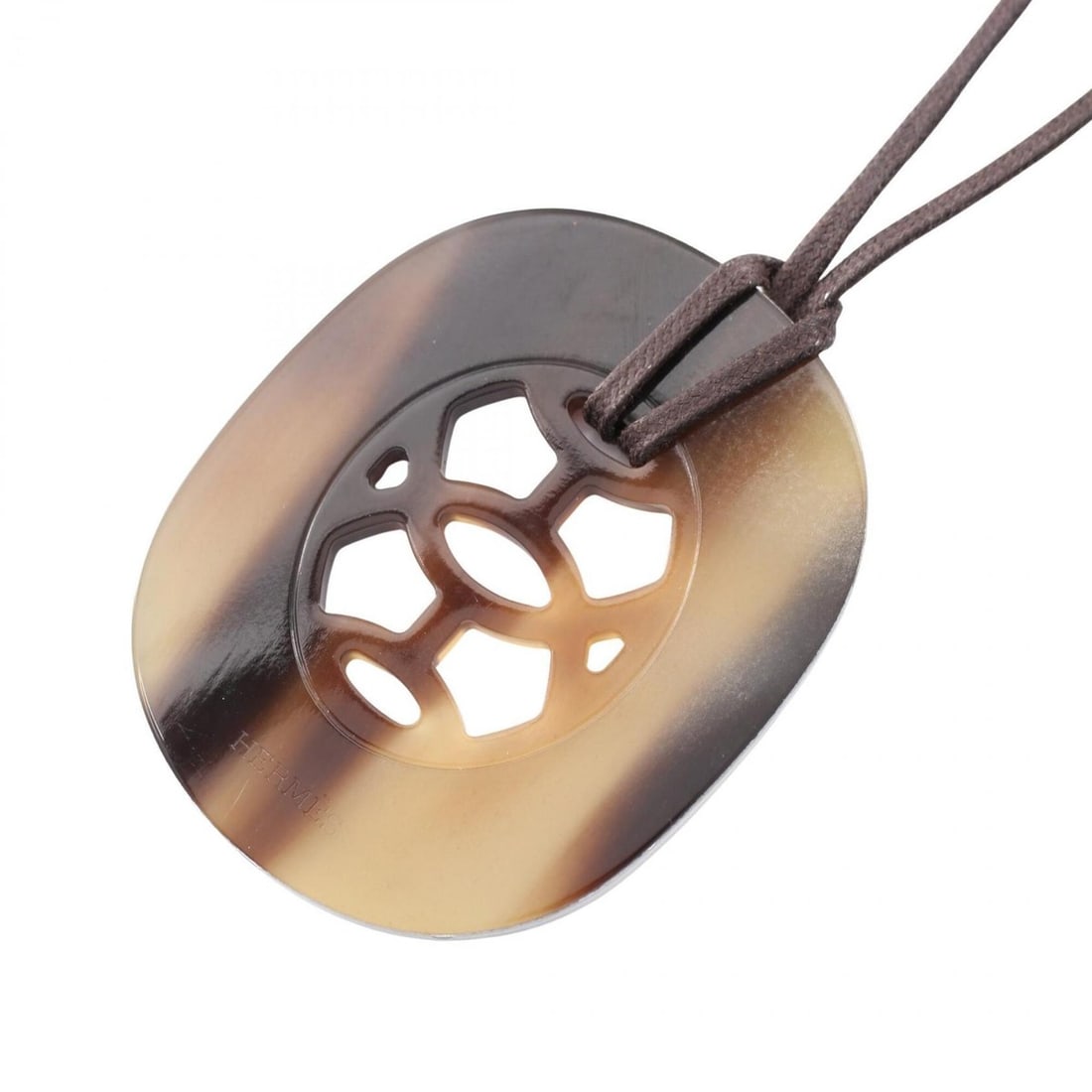 Hermes HERMES Lift GM Necklace Jewelry Buffalo Horn Lacquer Women's Brown/Beige: --- Catalog ---Category: SizePendant Size: 72mm x 60mm / 2.83'' x 2.36''Neck Circumference: 41 cm - 79 cm / 16.14'' - 31.1''Category: DesignColor: Beige, BrownGender: WomenMaterial: Buffalo horn, Lacq