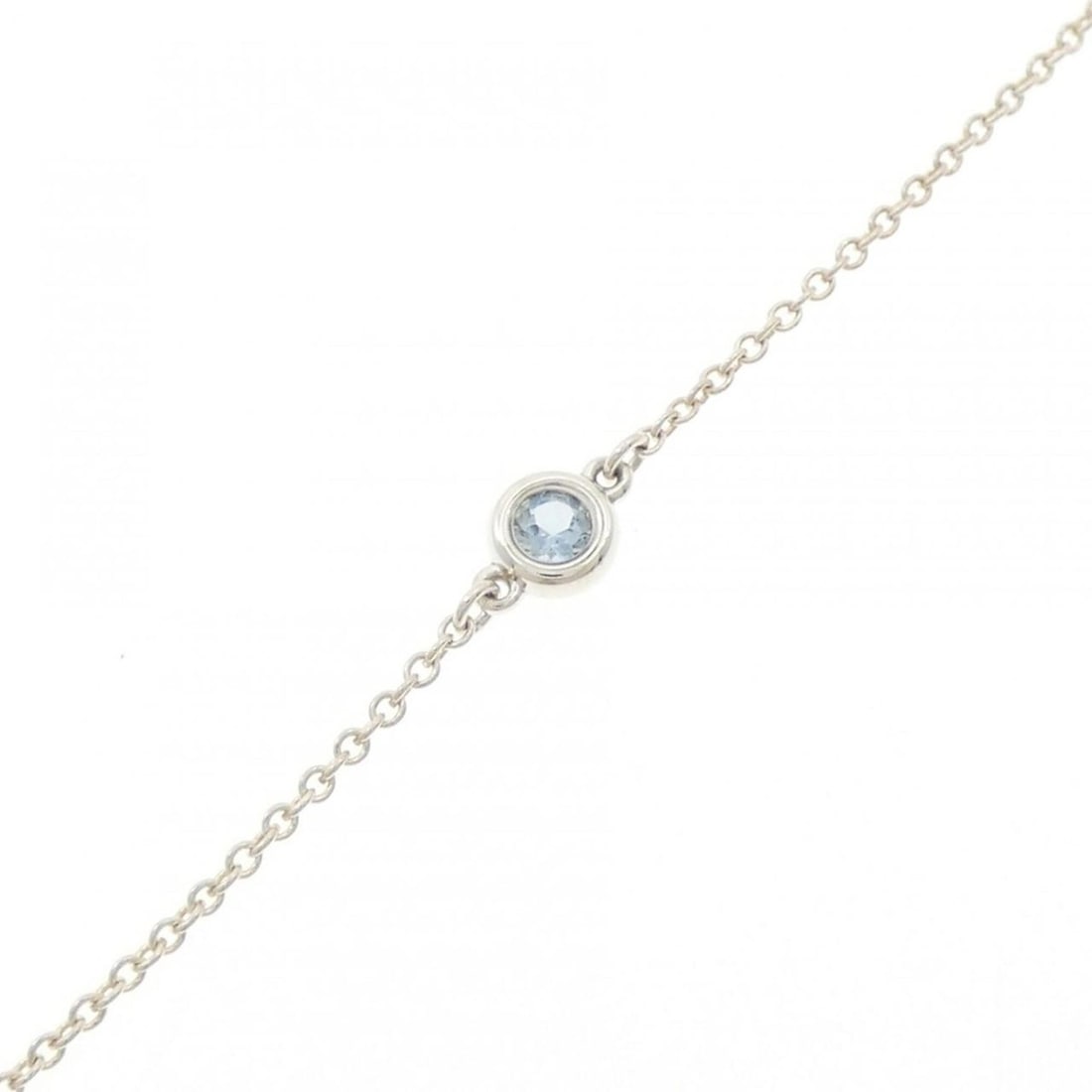 Tiffany & Co. By the Yard Bracelet: --- Catalog ---Category: SizeLength: 18.5cm / 7.28''Category: DesignType: Charm braceletGender: WomenMaterial: Silver 925Category: GeneralBrand: Tiffany--- Item List ---Section: ConditionRanking: