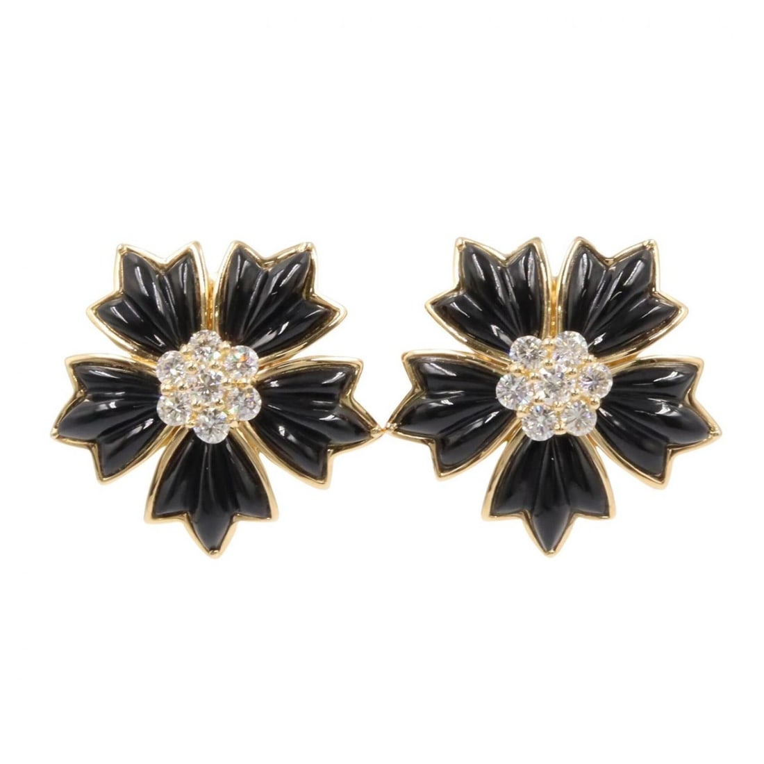 Van Cleef & Arpels Rose de Noël Onyx Diamond Earrings - 18K (Yellow Gold) Women's Gold, Black,: --- Catalog ---Category: SizeSize (HxWxD): 26.00mm x 26.00mm / 1.02'' x 1.02''Category: DesignType: Stud earringsColor: Black, Clear, GoldGender: WomenMaterial: Yellow gold (18K)Category: GeneralBrand