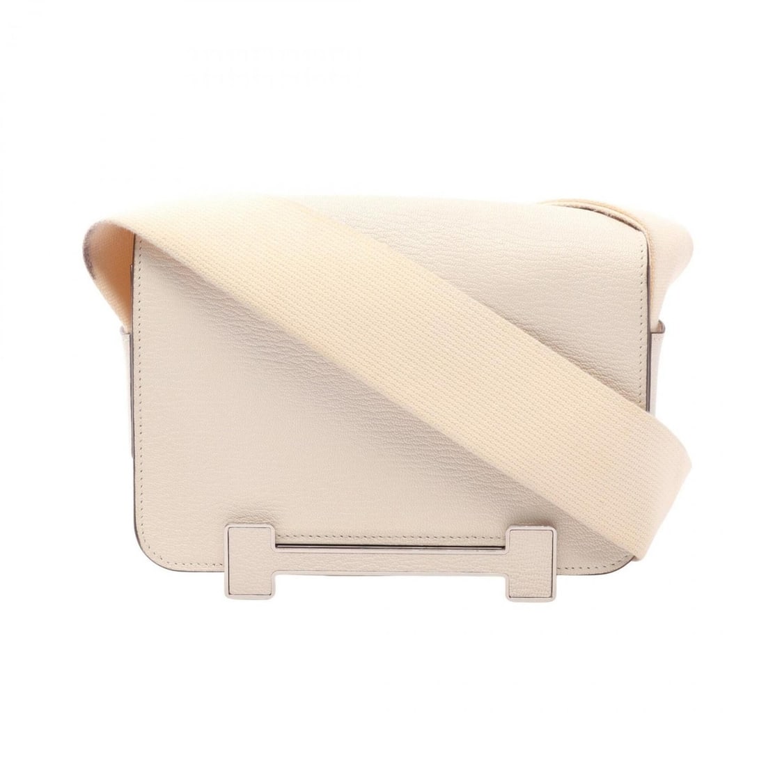 Hermes Geta Nata Shoulder Bag/Handbag, Chevre Leather, Ivory: --- Catalog ---Category: SizeSize (HxWxD): 14cm x 20cm x 7cm / 5.51'' x 7.87'' x 2.75''Category: DesignType: Handbag, Shoulder bagColor: IvoryGender: WomenMaterial: Chevre leather Category: GeneralBra