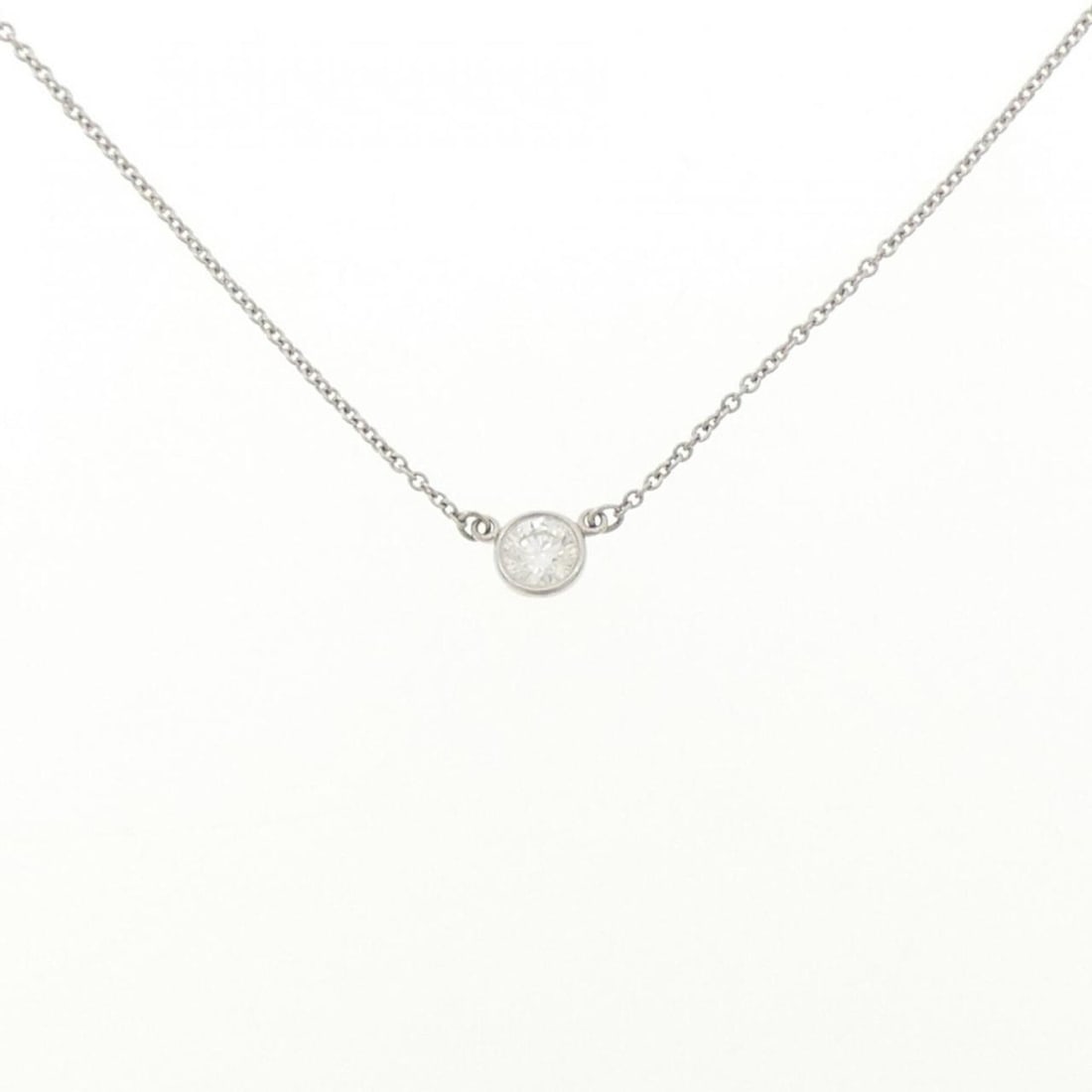 Tiffany & Co. By the Yard Necklace: --- Catalog ---Category: SizePendant Size: 4.7mm / 0.18''Neck Circumference: 41 cm / 16.14''Category: DesignGender: WomenMaterial: Platinum 950Necklace Type: NecklaceCategory: GeneralBrand: Tiffany---