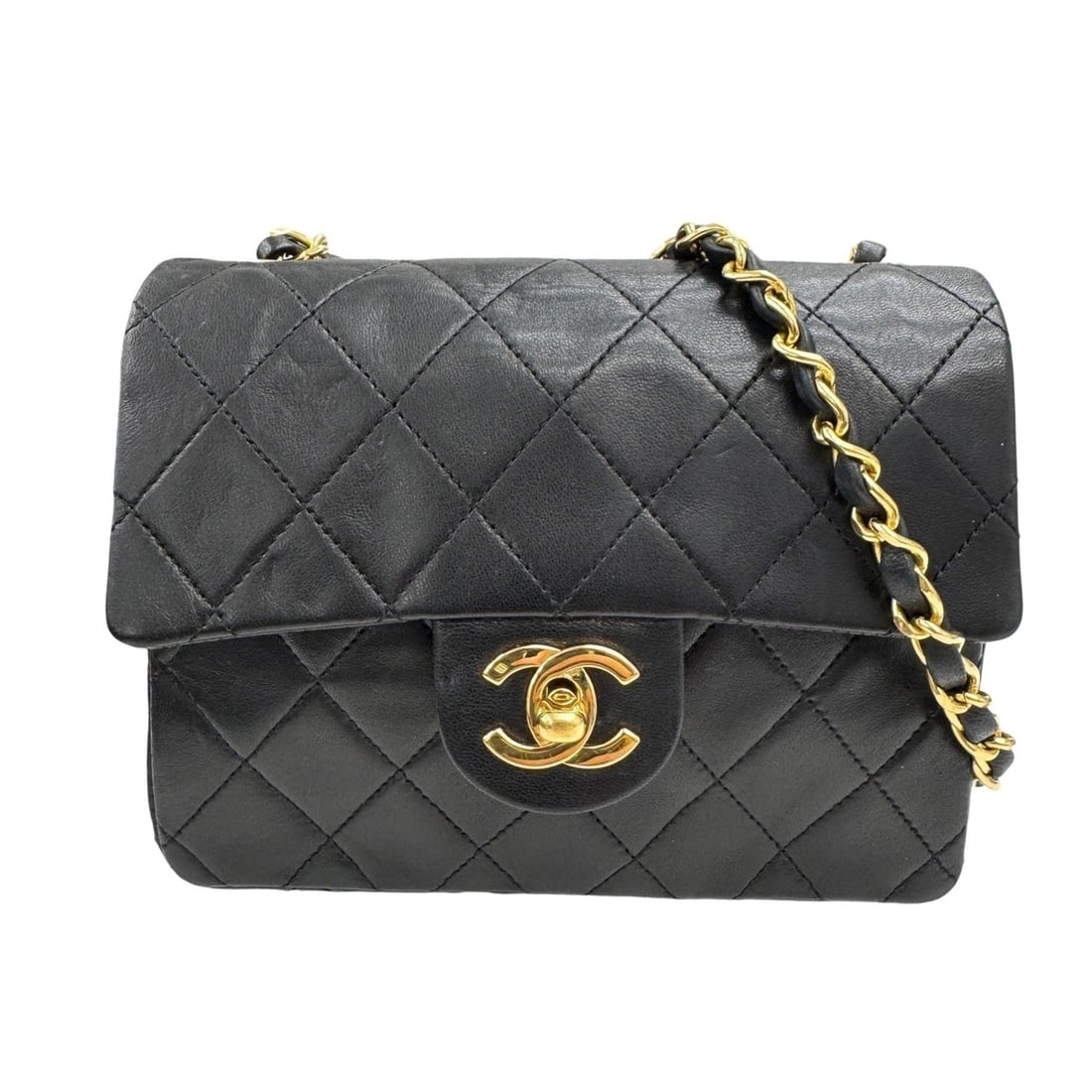 CHANEL Matelassé 18 Lambskin Black Chain Shoulder Bag: --- Catalog ---Category: SizeSize (HxWxD): 14cm x 18cm x 7cm / 5.51'' x 7.08'' x 2.75''Category: DesignType: Shoulder bagColor: Black, GoldGender: WomenMaterial: Leather Leather/Fur Type: LambskinCate