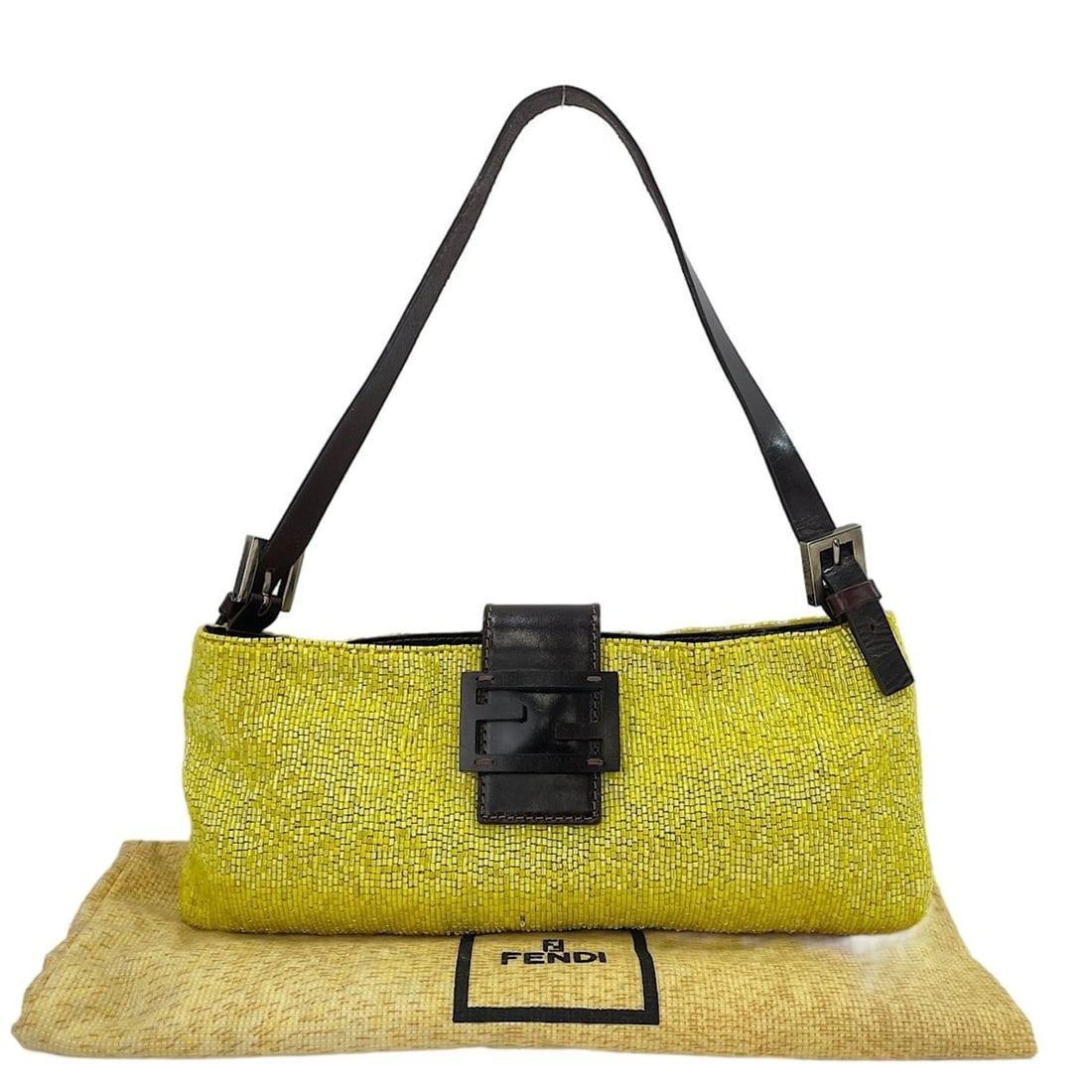 Fendi beaded shoulder bag, yellow: --- Catalog ---Category: SizeSize (HxWxD): 12cm x 30cm x 1cm / 4.72'' x 11.81'' x 0.39''Strap Length: 50cm - 53cm / 19.68'' - 20.86''Category: DesignType: Shoulder bagColor: YellowGender: WomenMateria