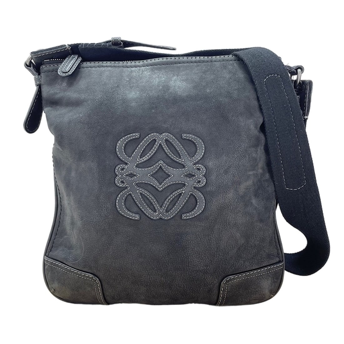Loewe Anagram Shoulder Bag, Black: --- Catalog ---Category: SizeSize (HxWxD): 34cm x 32cm x 1cm / 13.38'' x 12.59'' x 0.39''Category: DesignType: Shoulder bagColor: BlackGender: Women,MenCategory: GeneralBrand: LoeweCountry of Origin: 