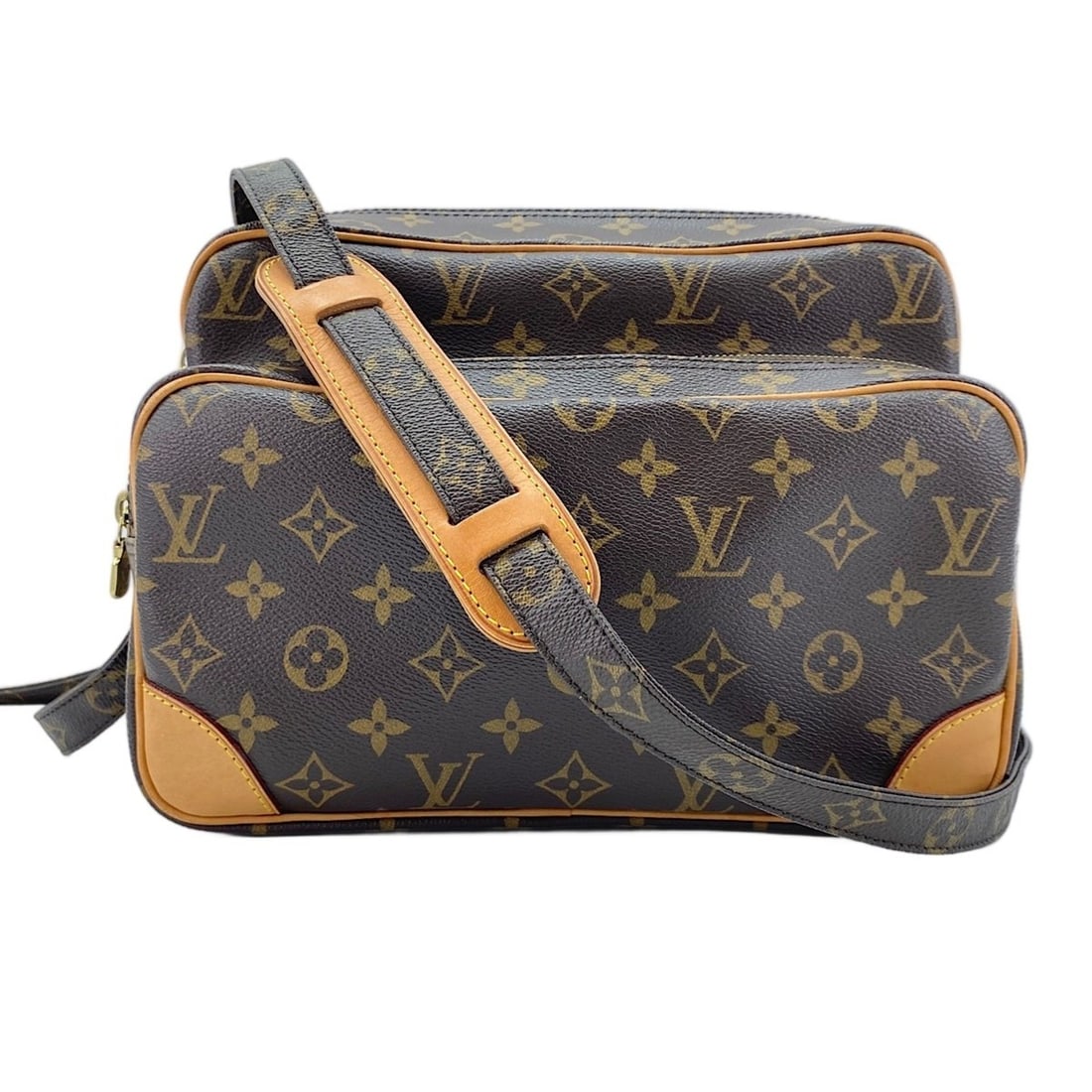 Louis Vuitton Nile Shoulder Bag, Brown: --- Catalog ---Category: SizeSize (HxWxD): 20cm x 28cm x 13cm / 7.87'' x 11.02'' x 5.11''Category: DesignType: Shoulder bagColor: BrownGender: WomenCategory: GeneralBrand: Louis Vuitton--- Item List -