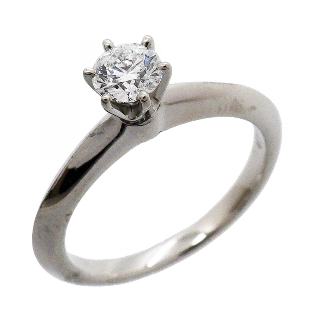 Tiffany & Co. Solitaire Ring, 1PD (One Diamond), Pt950 Platinum, 0.26ct Diamond, Size 5.5, Women's: --- Catalog ---Category: SizeJP Size: 5.5US Size: 3.5Category: DesignType: Band ringStone: DiamondGender: WomenMaterial: Platinum 950Category: GeneralBrand: Tiffany--- Item List ---Section: ConditionR
