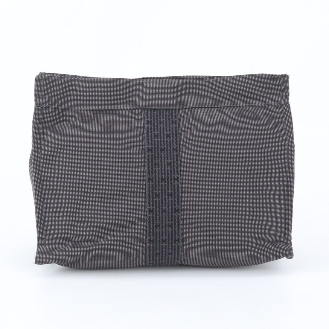Excellent condition Hermes Herline handbag/pouch MM, second bag/clutch/handbag/pouch, gray, men's.: --- Catalog ---Category: SizeSize (HxWxD): 22cm x 30cm x 8cm / 8.66'' x 11.81'' x 3.14''Category: DesignType: Clutch bag, PouchColor: Black, GrayGender: MenCategory: GeneralBrand: HermesCountry of Ori