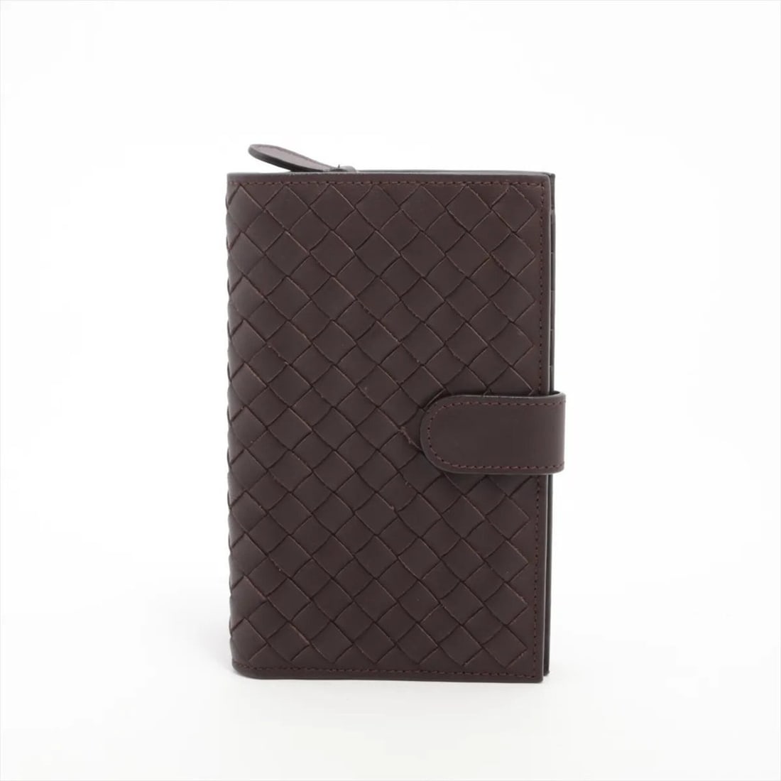 Mint condition Bottega Veneta Intrecciato leather bi-fold wallet, brown, men's.: --- Catalog ---Category: SizeSize (HxWxD): 9cm x 14.5cm x 2cm / 3.54'' x 5.7'' x 0.78''Category: DesignType: Wallet (bi-fold)Color: BrownGender: MenMaterial: Intrecciato Category: GeneralLine: Intrecc