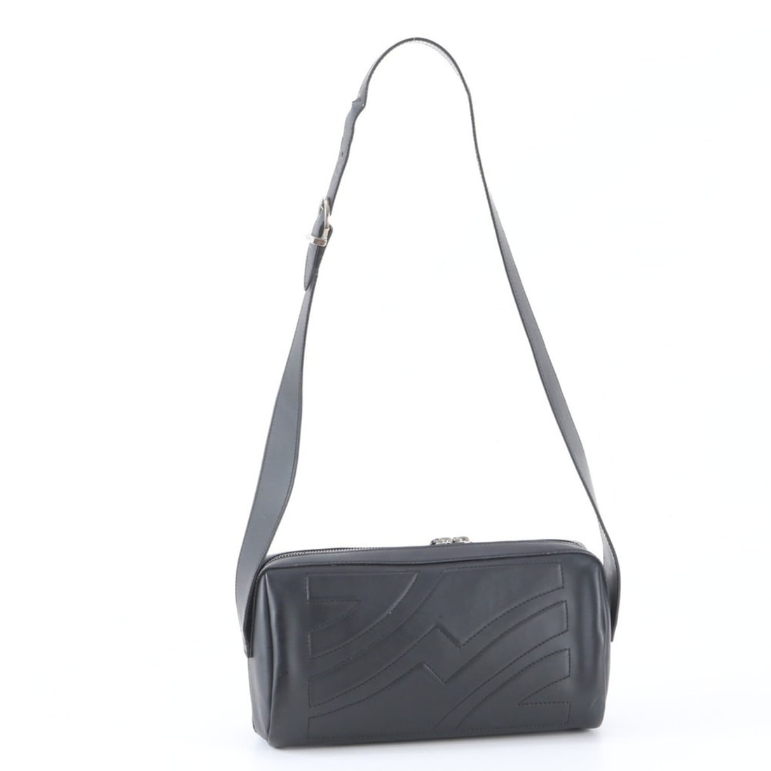 Excellent condition Salvatore Ferragamo leather shoulder bag, messenger style, black, men's.: --- Catalog ---Category: SizeSize (HxWxD): 15cm x 25cm x 10cm / 5.9'' x 9.84'' x 3.93''Strap Length: 94cm / 37''Category: DesignType: Shoulder bagColor: BlackGender: MenMaterial: Leather Category: Gen