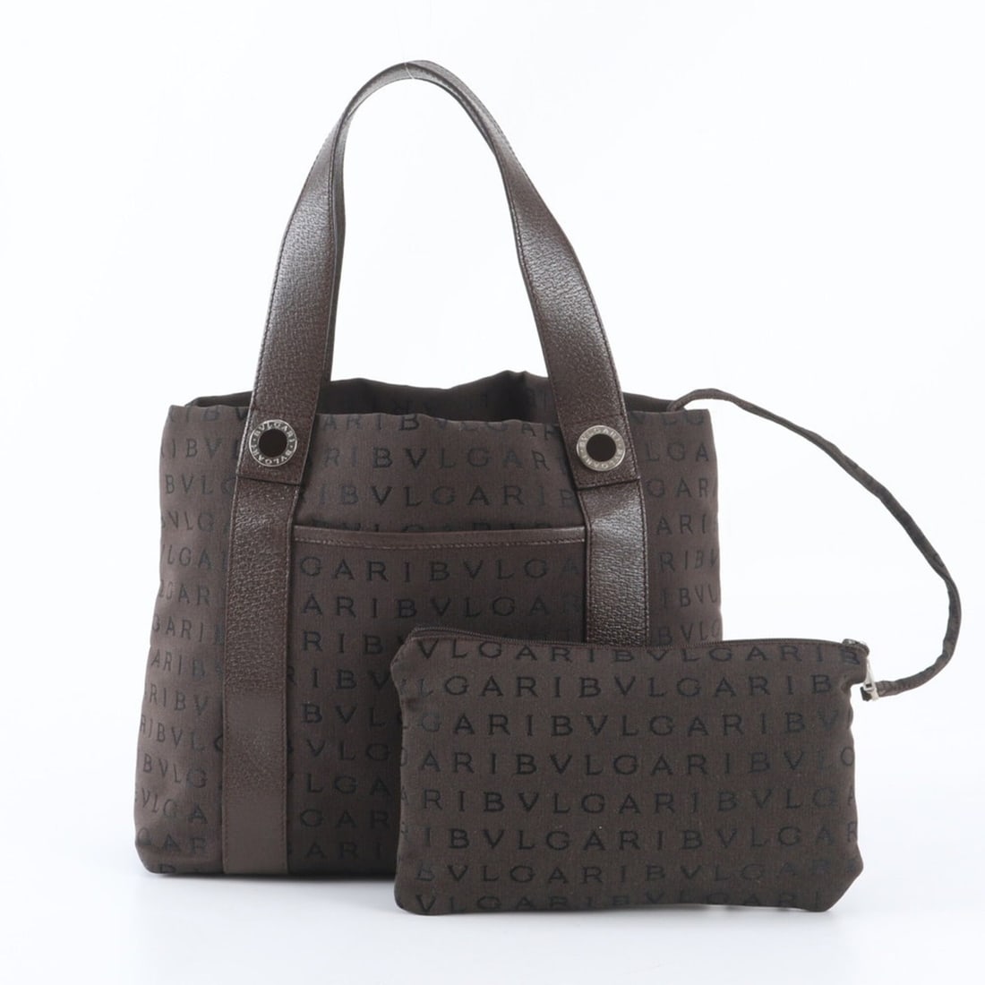 Excellent condition Bvlgari Logomania leather and canvas tote bag, handbag, shoulder brown, men's.: --- Catalog ---Category: SizeSize (HxWxD): 23cm x 27cm x 11cm / 9.05'' x 10.62'' x 4.33''Handle Length: 40cm / 15.74''Category: DesignType: Handbag, Tote bagColor: BrownGender: MenMaterial: Leather , 