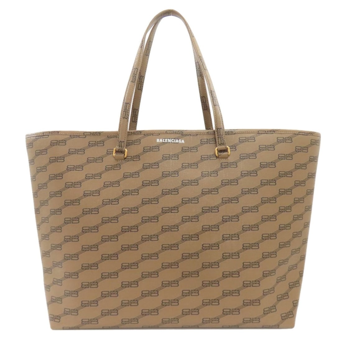 Balenciaga 702703 BB Monogram Tote Bag PVC Women's BALENCIAGA: --- Catalog ---Category: SizeSize (HxWxD): 32cm x 52.5cm x 20cm / 12.59'' x 20.66'' x 7.87''Category: DesignType: Tote bagColor: BrownGender: WomenMaterial: PVC Category: GeneralMPN: 702703Brand: Bale