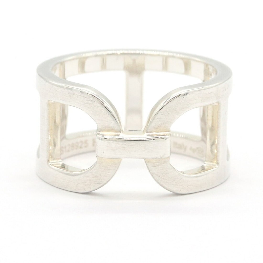 Hermes Ever Chaine d'Ancre MM Sterling Silver 925 Ring, Size 52, Women's Ring HERMES: --- Catalog ---Category: SizeWidth: 11mm / 0.43''Weight: 5.9g / 0.2oz.JP Size: 12US Size: 6.5Category: DesignType: Band ringGender: WomenMaterial: Sterling silver 925Category: GeneralLine: Chaine d'An