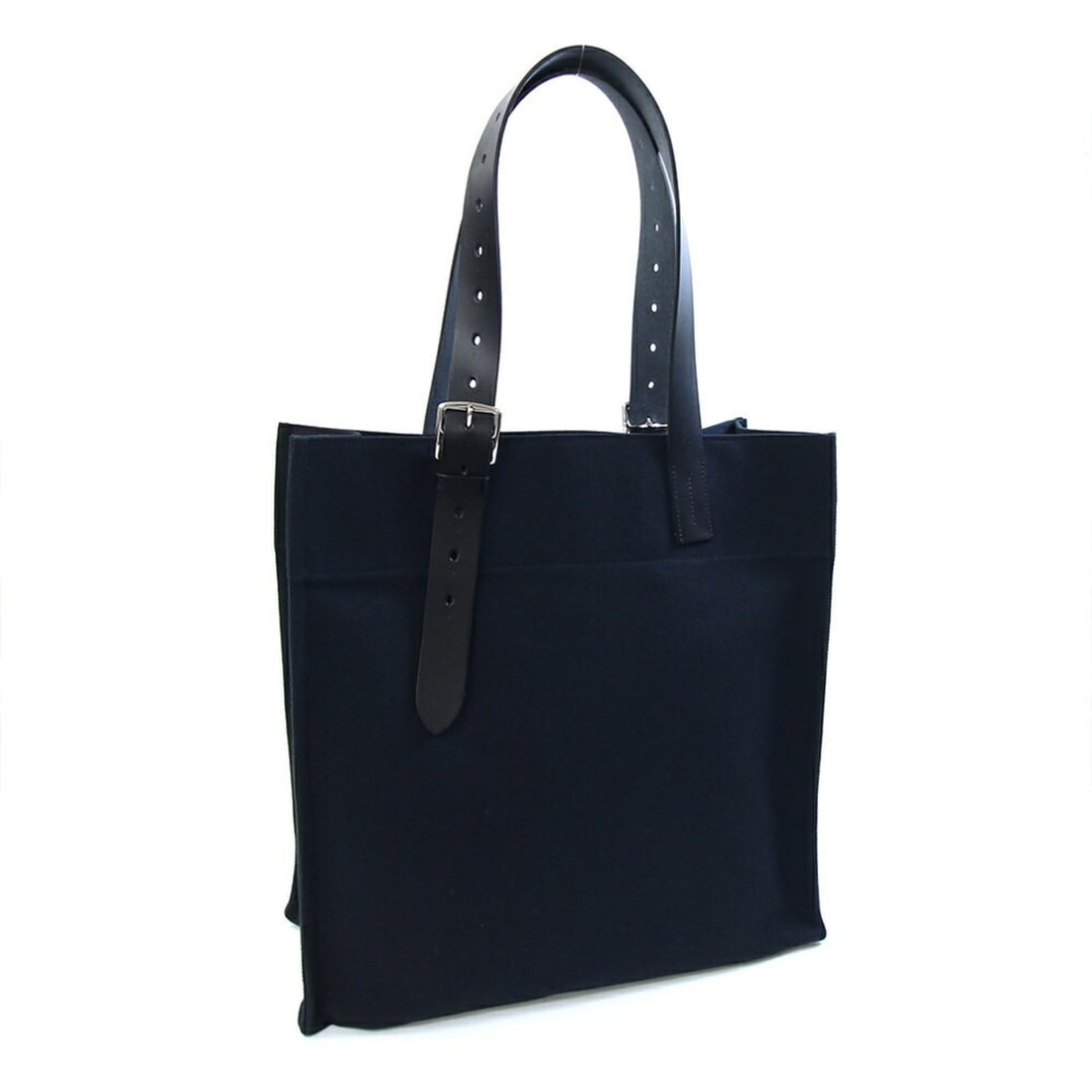 Hermes Etrivière Tote Bag H062304 Black Toile Goëlan Vache Hunter K Stamp 2025 Production Shoulder: --- Catalog ---Category: SizeSize (HxWxD): 40cm x 40cm x 15cm / 15.74'' x 15.74'' x 5.9''Category: DesignType: Tote bagColor: BlackGender: Men,WomenMaterial: Vache leather Category: GeneralBrand: Herm