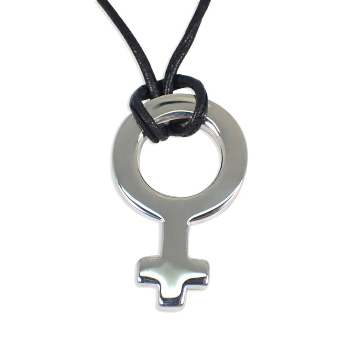 GUCCI 925 Symbol Pendant Necklace: --- Catalog ---Category: SizePendant Size: 33.7mm x 21mm / 1.32'' x 0.82''Neck Circumference: 47.5 cm / 18.7''Category: DesignGender: Men,WomenMaterial: Sterling silver 925Necklace Type: Pendant neckl