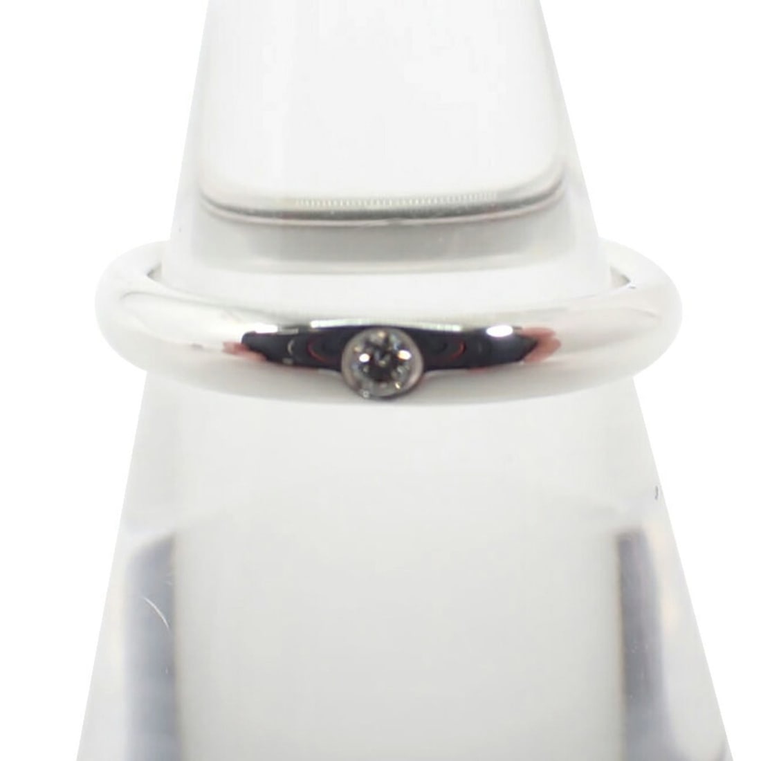 TIFFANY & Co. 925 Diamond Ring, Size 9: --- Catalog ---Category: SizeUS Size: 5Brand Size: 49Category: DesignType: Band ringGender: WomenMaterial: Sterling silver 925Category: GeneralBrand: Tiffany--- Item List ---Section: ConditionRanking: