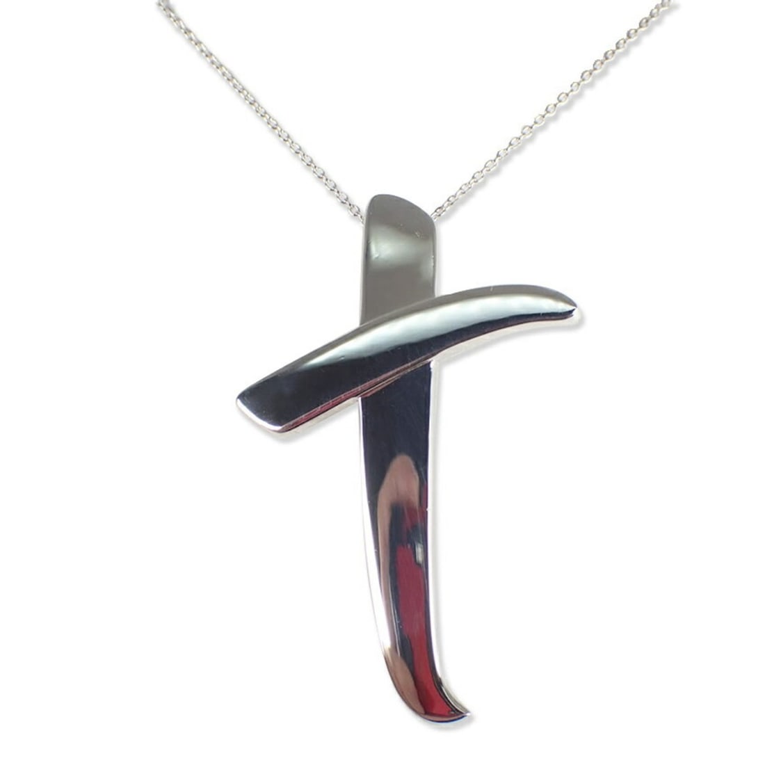 TIFFANY & Co. 925 Kiss Paloma Picasso Necklace: --- Catalog ---Category: SizePendant Size: 47.9mm x 31mm / 1.88'' x 1.22''Neck Circumference: 65 cm / 25.59''Category: DesignGender: WomenMaterial: Sterling silver 925Pendant Type: PendantNecklace