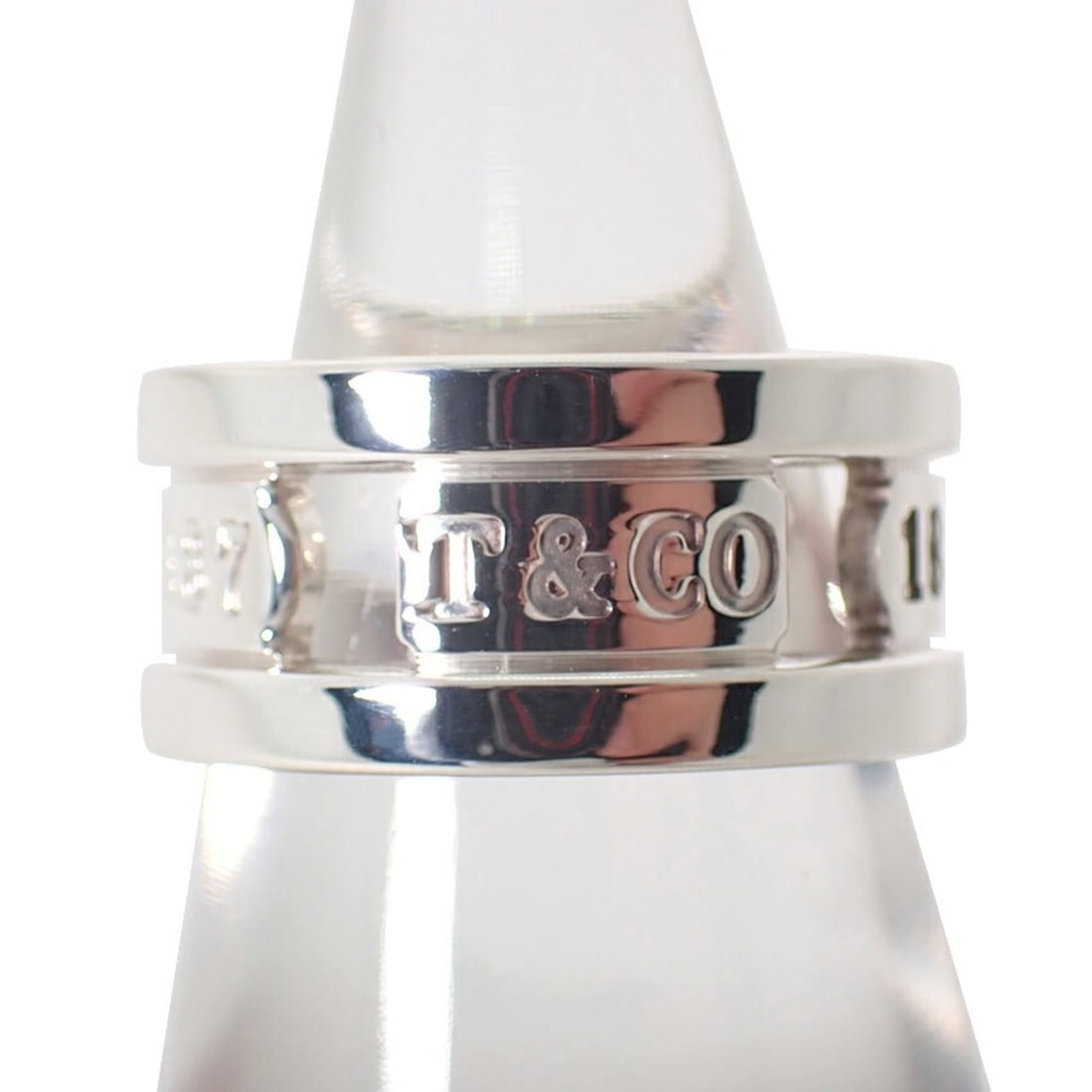 TIFFANY & Co. 925 1837 Element Ring, Size 10.5: --- Catalog ---Category: SizeUS Size: 5.5Brand Size: 50Category: DesignType: Band ringGender: WomenMaterial: Sterling silver 925Category: GeneralBrand: Tiffany--- Item List ---Section: