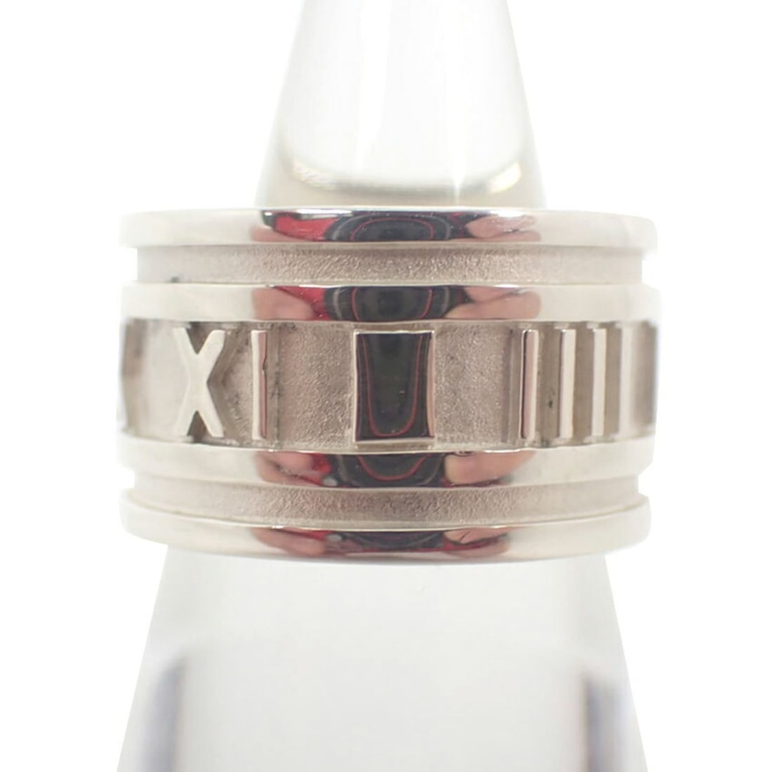 TIFFANY & Co. 925 Atlas Wide Ring, Size 11: --- Catalog ---Category: SizeUS Size: 6Brand Size: 51Category: DesignType: Band ringGender: WomenMaterial: Sterling silver 925Category: GeneralBrand: Tiffany--- Item List ---Section: ConditionRanking: