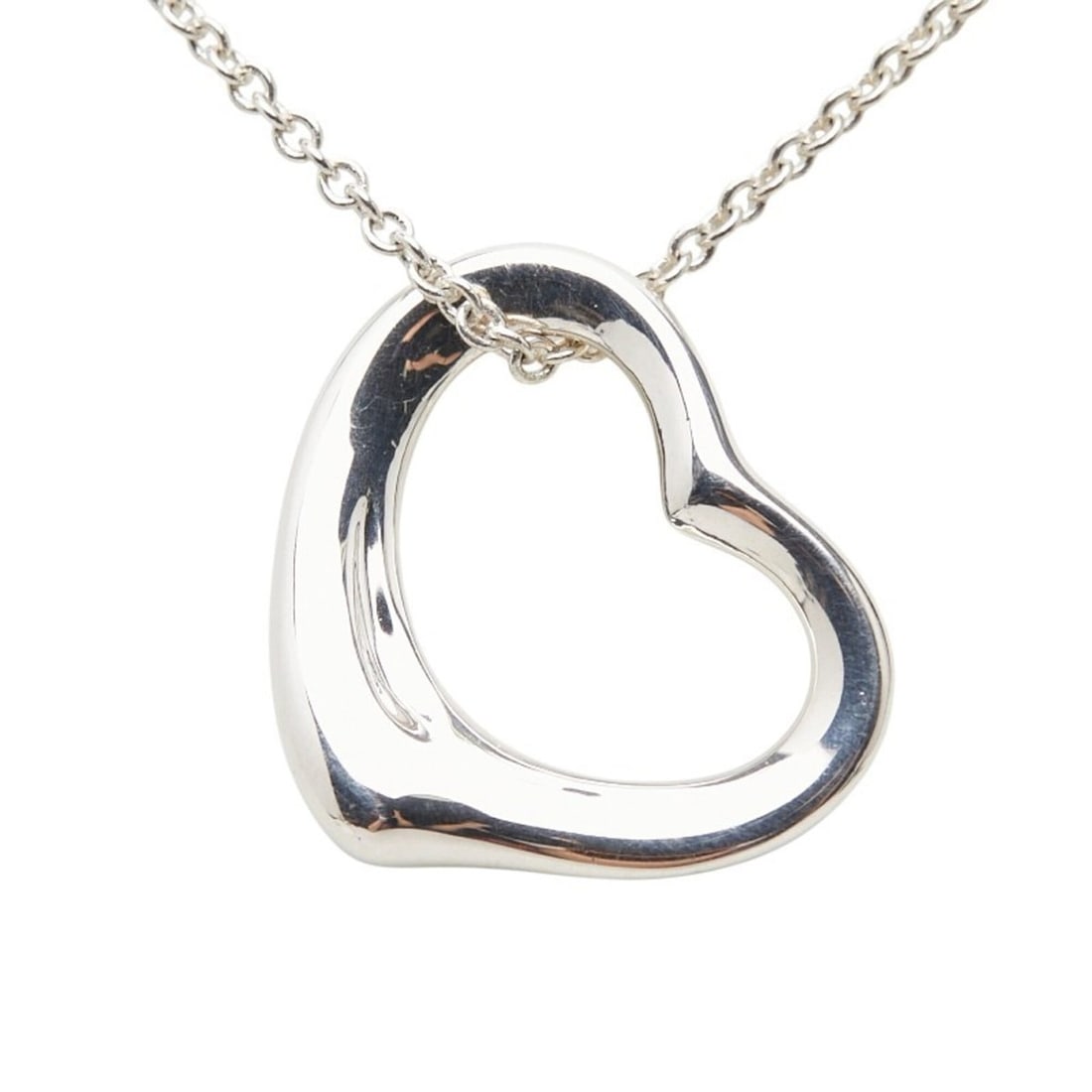 Tiffany & Co. Open Heart Necklace, SV925 Silver, Women's.: --- Catalog ---Category: SizePendant Size: 19.2mm x 22mm / 0.75'' x 0.86''Neck Circumference: 41.5 cm / 16.33''Category: DesignGender: WomenMaterial: Silver 925Necklace Type: NecklaceCategory: General