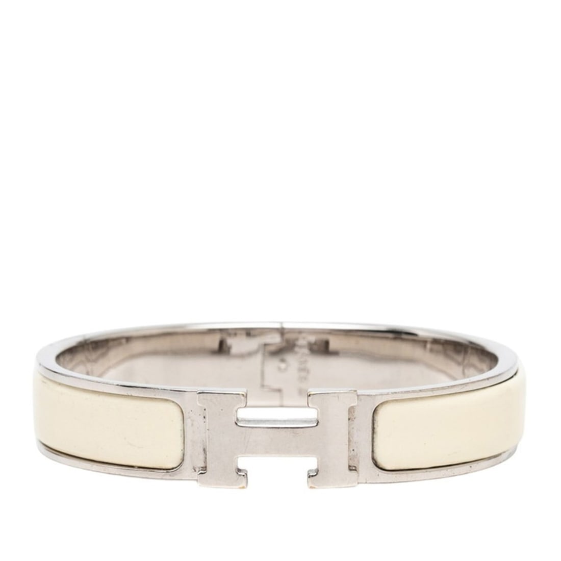 Hermes Click H PM Bangle Bracelet, Ivory Silver Metal Enamel, Women's HERMES: --- Catalog ---Category: SizeLength: 16cm / 6.29''Category: DesignType: BangleColor: Ivory, SilverGender: WomenMaterial: Enamel, MetalCategory: GeneralBrand: Hermes--- Item List ---Section: ConditionR