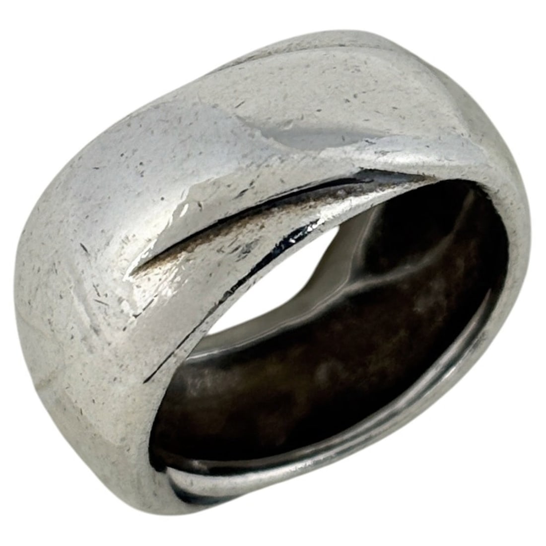 Hermes HERMES Ring, Metal, Silver, Women's: --- Catalog ---Category: SizeJP Size: 12.5US Size: 6.5Category: DesignType: Band ringGender: WomenMaterial: MetalCategory: GeneralBrand: Hermes--- Item List ---Section: ConditionRanking: Rank B Used -