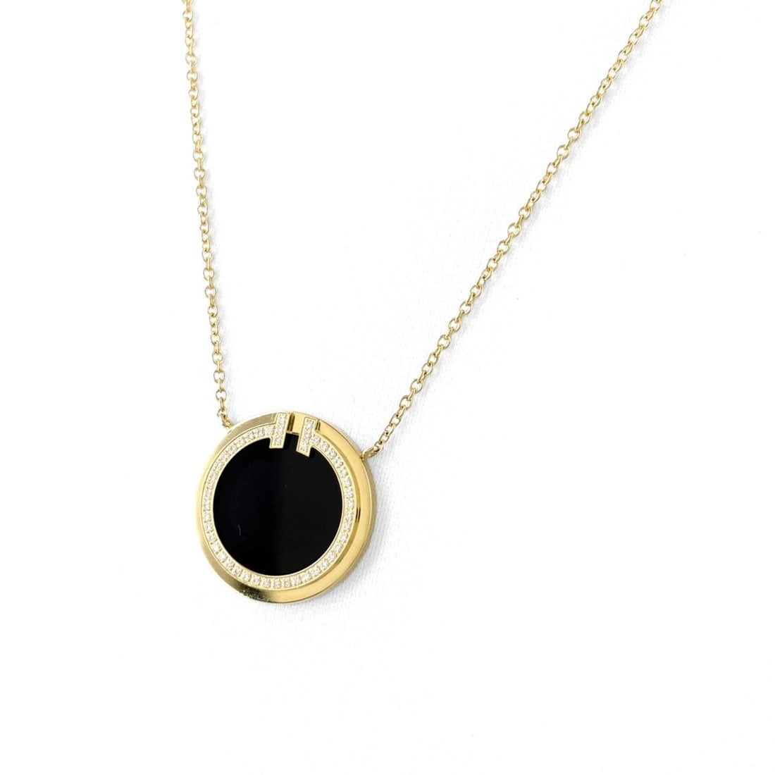 Tiffany & Co. T Circle Two Necklace, Yellow Gold (YG), with Small Diamonds (750), Diamonds, and: --- Catalog ---Category: SizeNeck Circumference: 46 cm / 18.11''Category: DesignColor: YellowGender: WomenNecklace Type: NecklaceCategory: GeneralBrand: Tiffany--- Item List ---Section: ConditionRanki