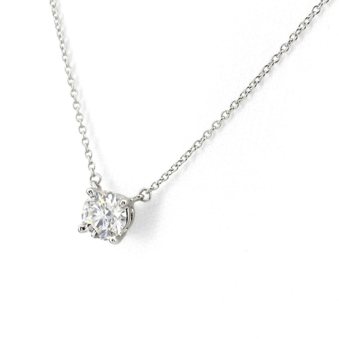Tiffany & Co. Diamond Necklace, Platinum Pendant, 1P Pt950, Women's.: --- Catalog ---Category: SizeNeck Circumference: 42 cm / 16.53''Category: DesignColor: SilverGender: WomenMaterial: Platinum 950Pendant Type: PendantNecklace Type: NecklaceCategory: GeneralBrand: Tiff