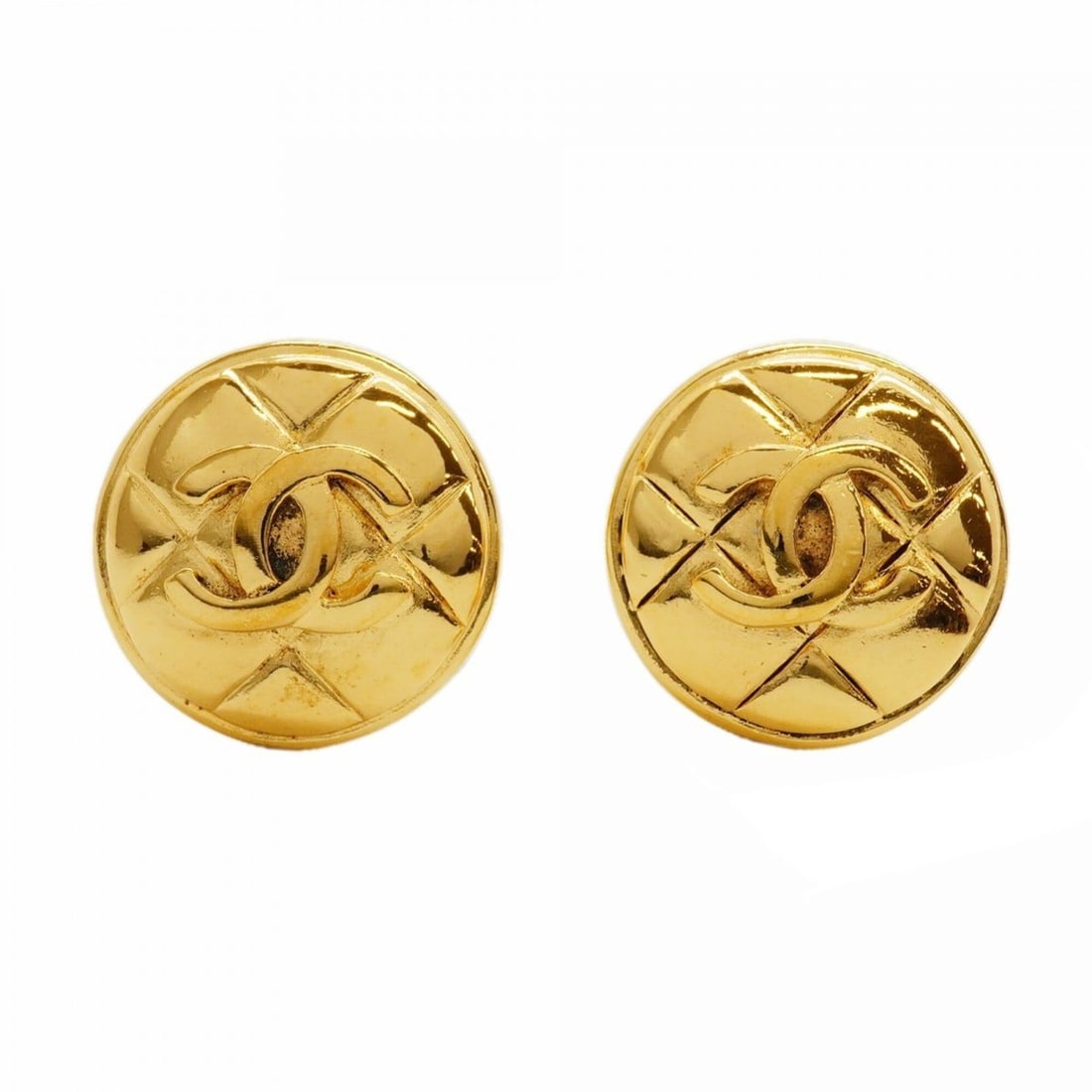 Chanel earrings, Coco Mark, Matelassé, Circle, GP plated, gold, women's.: --- Catalog ---Category: SizeSize (HxWxD): 25.60mm x 25.60mm / 1.01'' x 1.01''Category: DesignType: Clip earringsColor: GoldGender: WomenMaterial: Gold platingCategory: GeneralBrand: Chanel--- Item Li