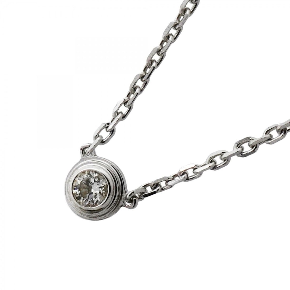 Cartier Damour XS Necklace, 1PD, 18KWG White Gold, Diamond, Ladies' P3058925: --- Catalog ---Category: SizePendant Size: 3.6mm x 4.7mm / 0.14'' x 0.18''Neck Circumference: 38 cm - 41.5 cm / 14.96'' - 16.33''Category: DesignStone: DiamondGender: WomenMaterial: White gold (18K)Ne
