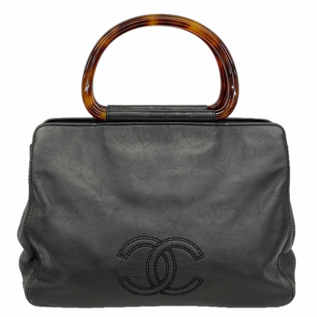Chanel handbag, lambskin, black, women's.: --- Catalog ---Category: SizeSize (HxWxD): 21cm x 28cm x 8cm / 8.26'' x 11.02'' x 3.14''Category: DesignType: HandbagColor: BlackGender: WomenMaterial: Leather Hardware Color: GoldLeather/Fur Type: La