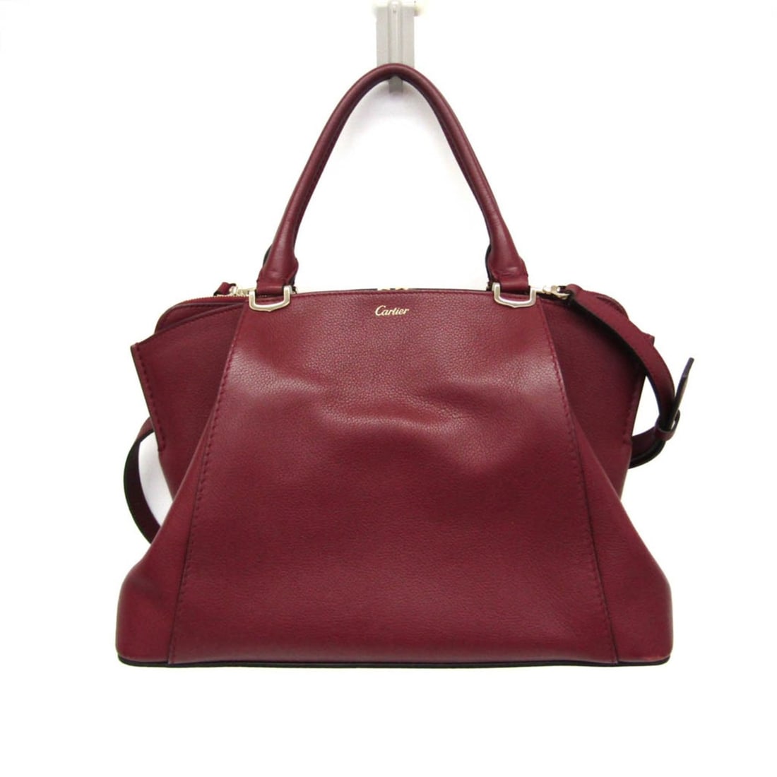 Cartier C De Cartier L1001829 Women's Leather Handbag,Shoulder Bag Bordeaux: --- Catalog ---Category: SizeHandle Drop: 13.00cm / 5.12''Size (HxWxD): 23cm x 33.5cm x 13cm / 9.05'' x 13.18'' x 5.11''Strap Length: 104cm - 118cm / 40.94'' - 46.45''Handle Length: 34cm / 13.38''Cate