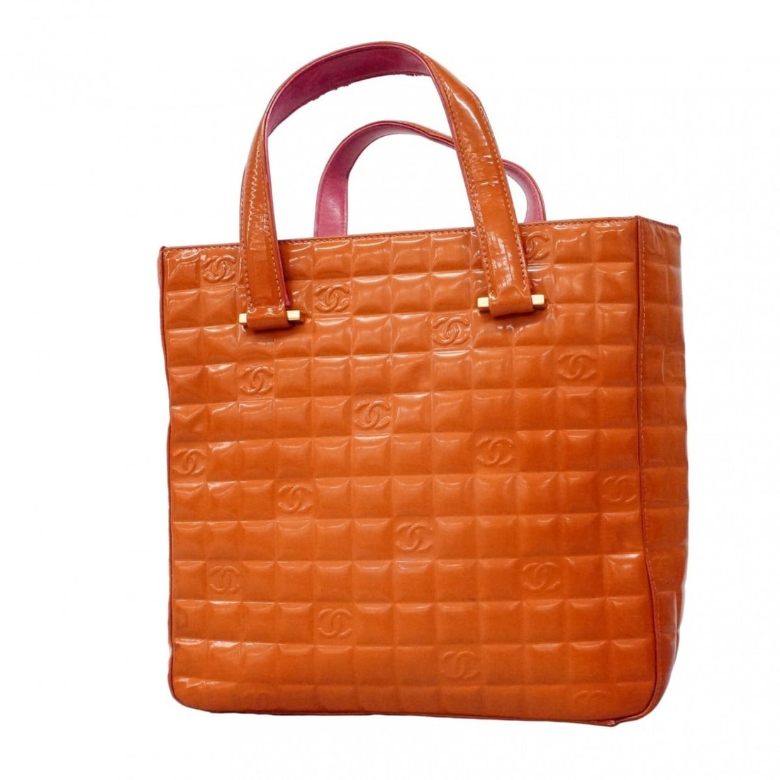 Chanel tote bag, chocolate bar design, patent leather, pink, orange, champagne, women's.: --- Catalog ---Category: SizeSize (HxWxD): 24cm x 24.5cm x 8cm / 9.44'' x 9.64'' x 3.14''Category: DesignType: Tote bagColor: Orange, PinkGender: WomenMaterial: Patent leather Hardware Color: Champagn