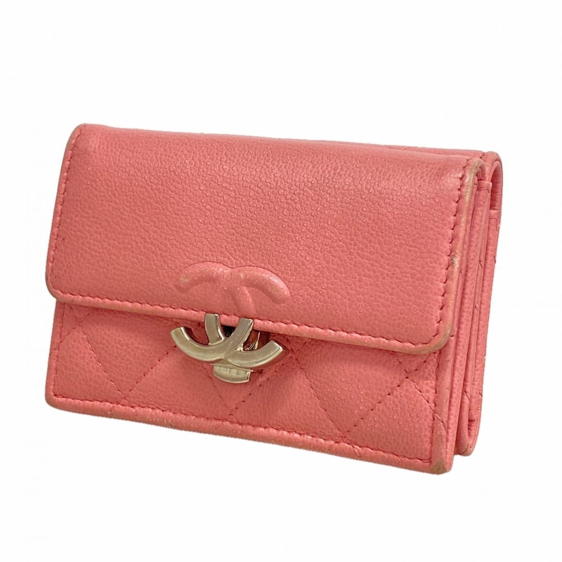 Chanel Tri-fold Wallet Matelassé Half Coco Caviar Skin Pink Women's: --- Catalog ---Category: SizeSize (HxWxD): 8cm x 10.5cm x 3.5cm / 3.14'' x 4.13'' x 1.37''Category: DesignType: Wallet (tri-fold)Color: PinkGender: WomenMaterial: Grained Calfskin Category: GeneralBra