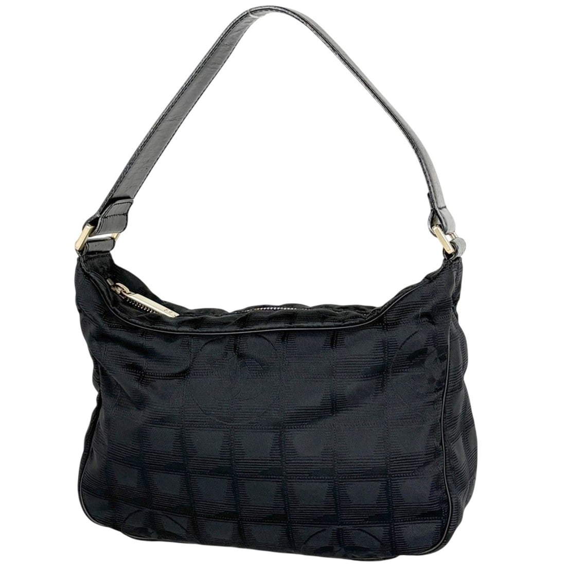 Chanel New Travel Line Shoulder Bag, Nylon Jacquard, Black, Women's: --- Catalog ---Category: SizeSize (HxWxD): 15cm x 23cm x 7.5cm / 5.9'' x 9.05'' x 2.95''Category: DesignType: Shoulder bagColor: BlackGender: WomenMaterial: Jacquard , Leather Category: GeneralLine: N