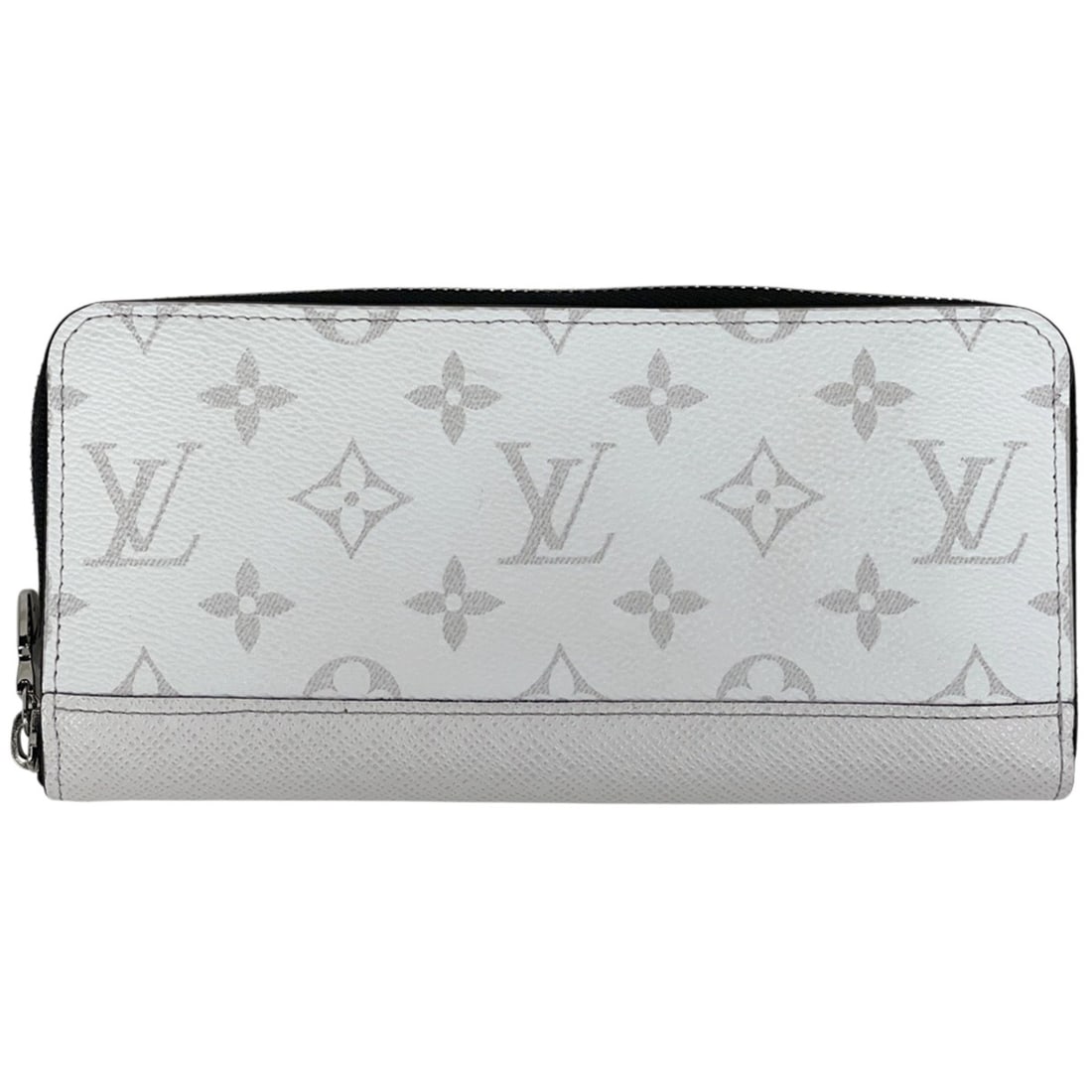 Louis Vuitton Zippy Wallet Horizontal Round Zipper Long Taigarama Optic White M14127 Men's: --- Catalog ---Category: SizeSize (HxWxD): 9.5cm x 20cm x 2cm / 3.74'' x 7.87'' x 0.78''Category: DesignType: Long wallet (bi-fold)Color: WhiteGender: MenMaterial: Taigarama Category: GeneralBrand: Lo