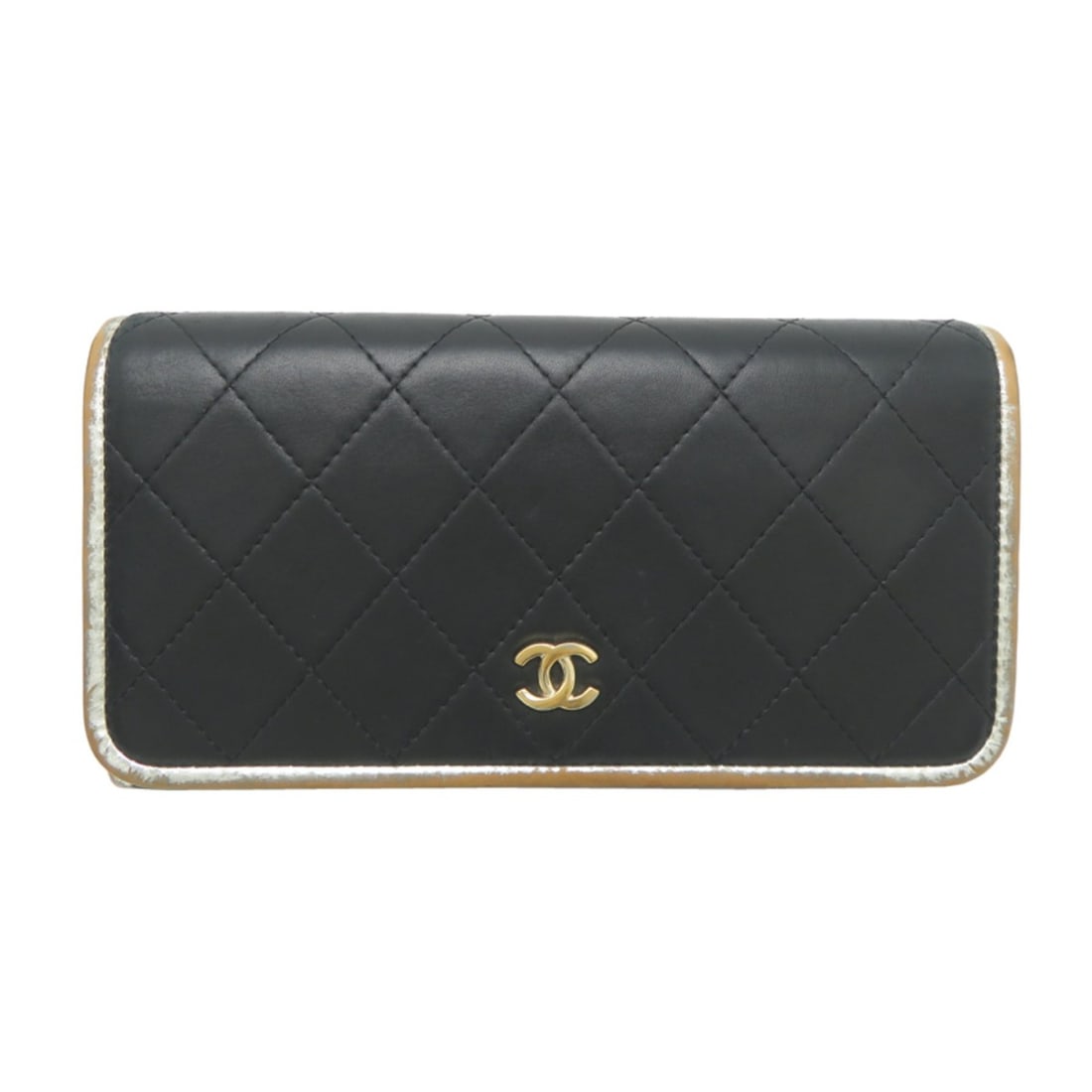 Chanel Matelassé Bi-fold Wallet for Women, Long Wallet, A82379, Lambskin, Black: --- Catalog ---Category: SizeSize (HxWxD): 11cm x 19.5cm x 3cm / 4.33'' x 7.67'' x 1.18''Category: DesignType: Wallet (bi-fold)Color: BlackGender: WomenMaterial: Leather Leather/Fur Type: Lamb leather