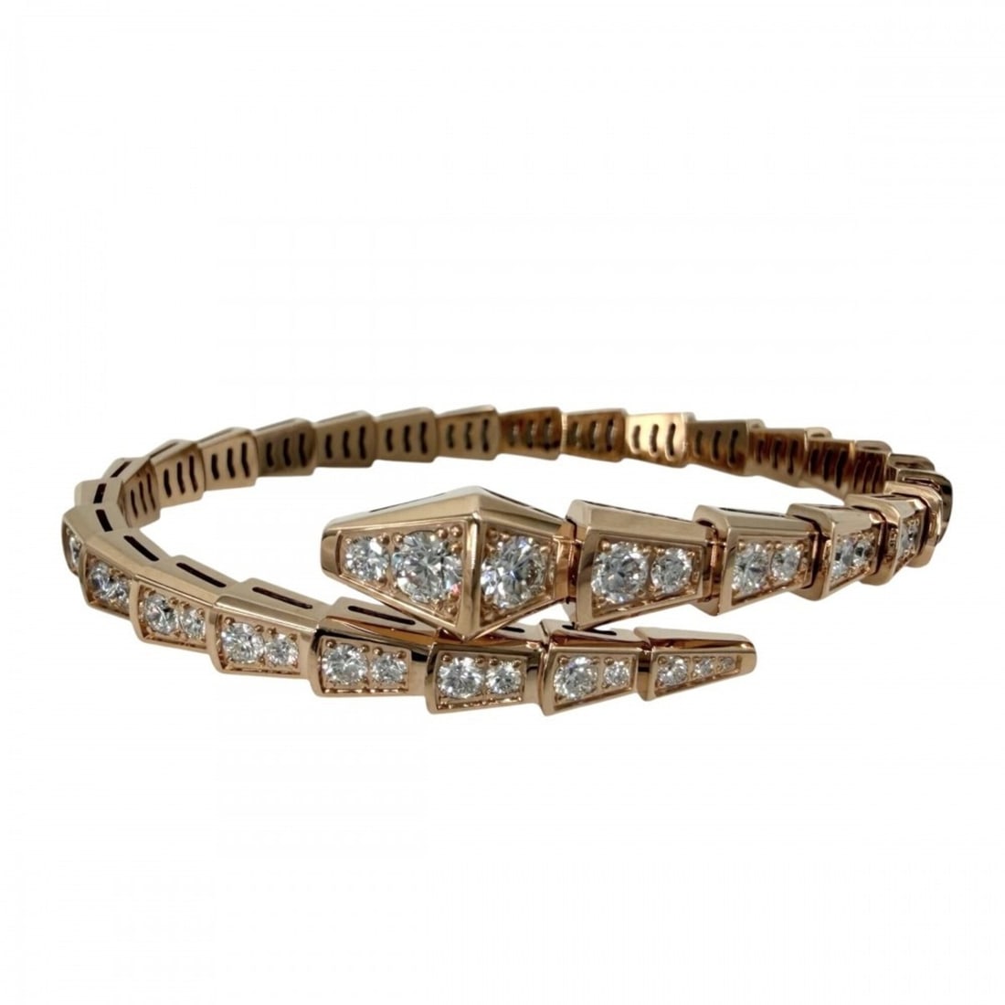 BVLGARI Serpenti Viper Bangle for Men and Women, 18K Pink Gold (Au750), Size 14, Diamond, Approx.: --- Catalog ---Category: SizeWidth: 4mm / 0.15''Length: 14cm / 5.51''Weight: 23g / 0.81oz.Category: DesignType: BangleStone: DiamondGender: Men,WomenMaterial: Pink gold (18K)Category: GeneralLine: Ser