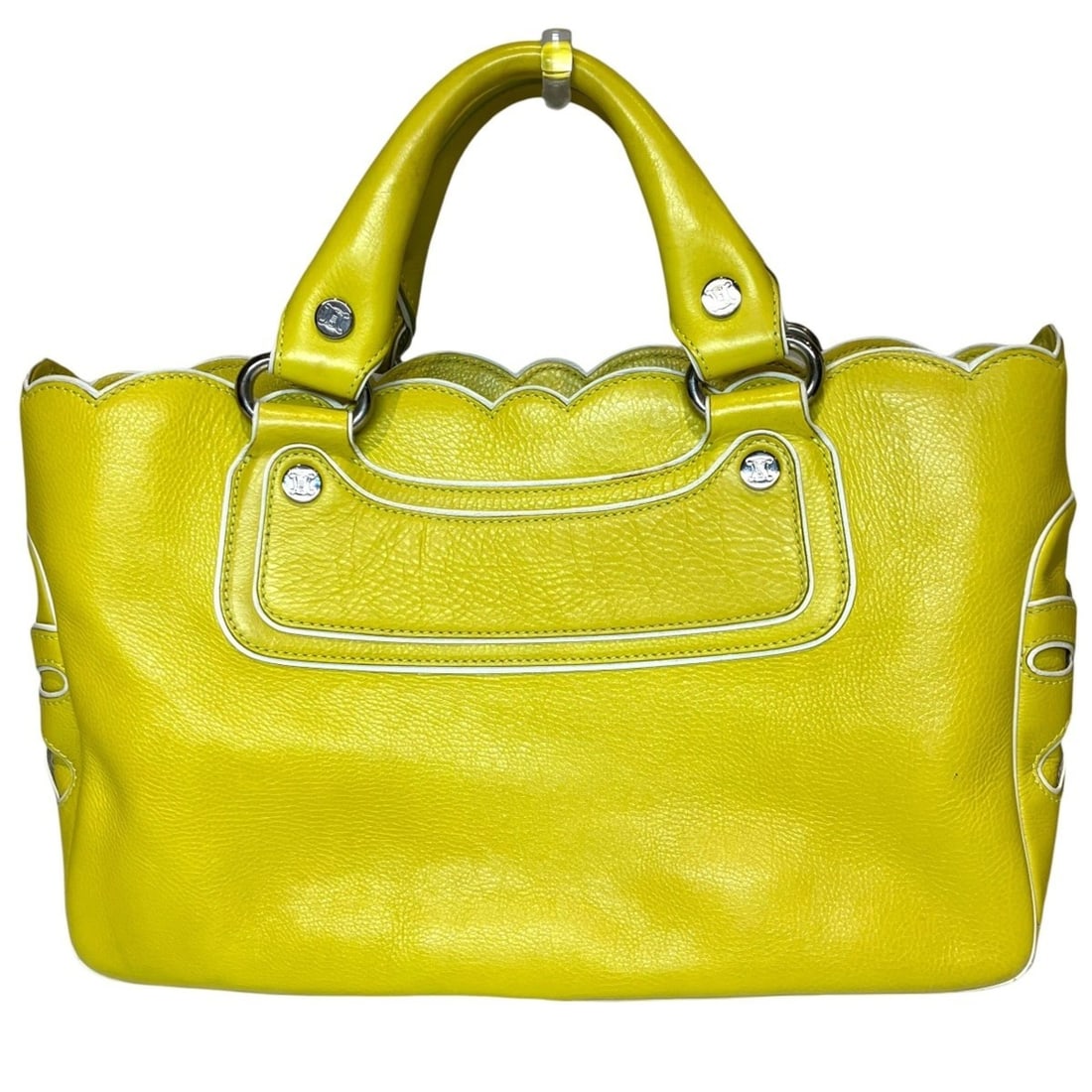 Celine Boogie Bag Handbag Leather: --- Catalog ---Category: SizeSize (HxWxD): 19cm x 31cm x 13cm / 7.48'' x 12.2'' x 5.11''Category: DesignType: HandbagColor: Lemon yellowGender: WomenMaterial: Leather Category: GeneralBrand: Celine---