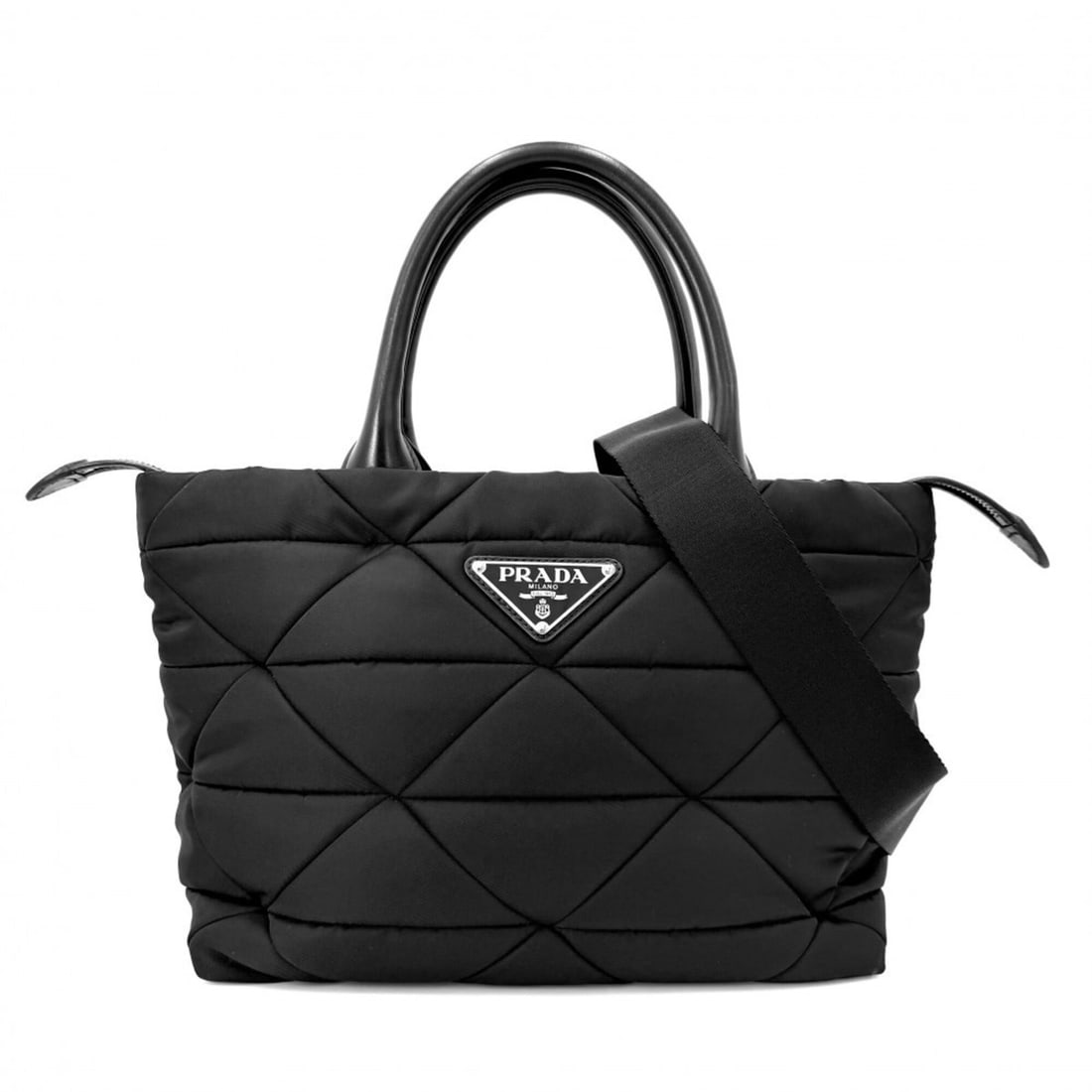 Prada Women's Re Nylon Medium Padded Tote Bag, Handbag, Shoulder Crossbody Triangle Logo, PRADA: --- Catalog ---Category: SizeSize (HxWxD): 21cm x 36cm x 16.5cm / 8.26'' x 14.17'' x 6.49''Handle Length: 30cm / 11.81''Category: DesignType: Handbag, Shoulder bag, Tote bagColor: BlackGender: WomenMa