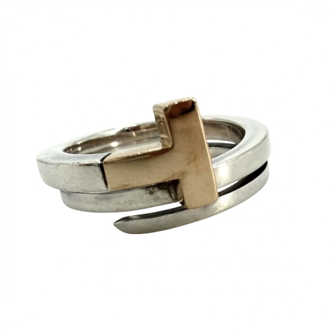 Tiffany & Co. T Square Wrap Ring for Men and Women, 18K Gold (Au750), Sterling Silver (925), Approx.: --- Catalog ---Category: SizeWidth: 7mm / 0.28''Weight: 5.5g / 0.19oz.JP Size: 8US Size: 4.5Inner Diameter: 10.00mm / 0.39''Category: DesignType: Band ringColor: Gold, SilverGender: WomenCategory: Gen